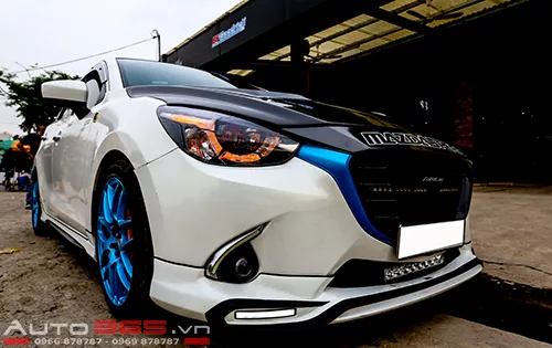 Mazda 2 Do Bi Lens Morimoto Ket Hop Cung Mi Led Mat Quy Den Hau Mi Chay 5.jpg